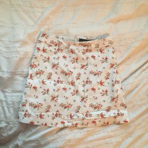 floral pattern white stretchy miniskirt